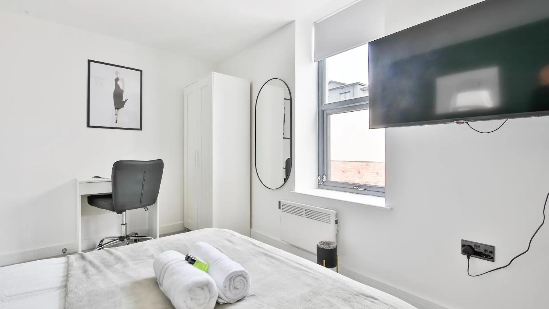 Luxury Central Cardiff Bay Flat With Air Fryer 0*,