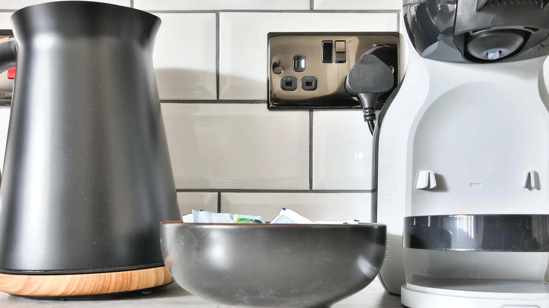 Apartment Luxury Central Cardiff Bay Flat With Air Fryer United Kingdom