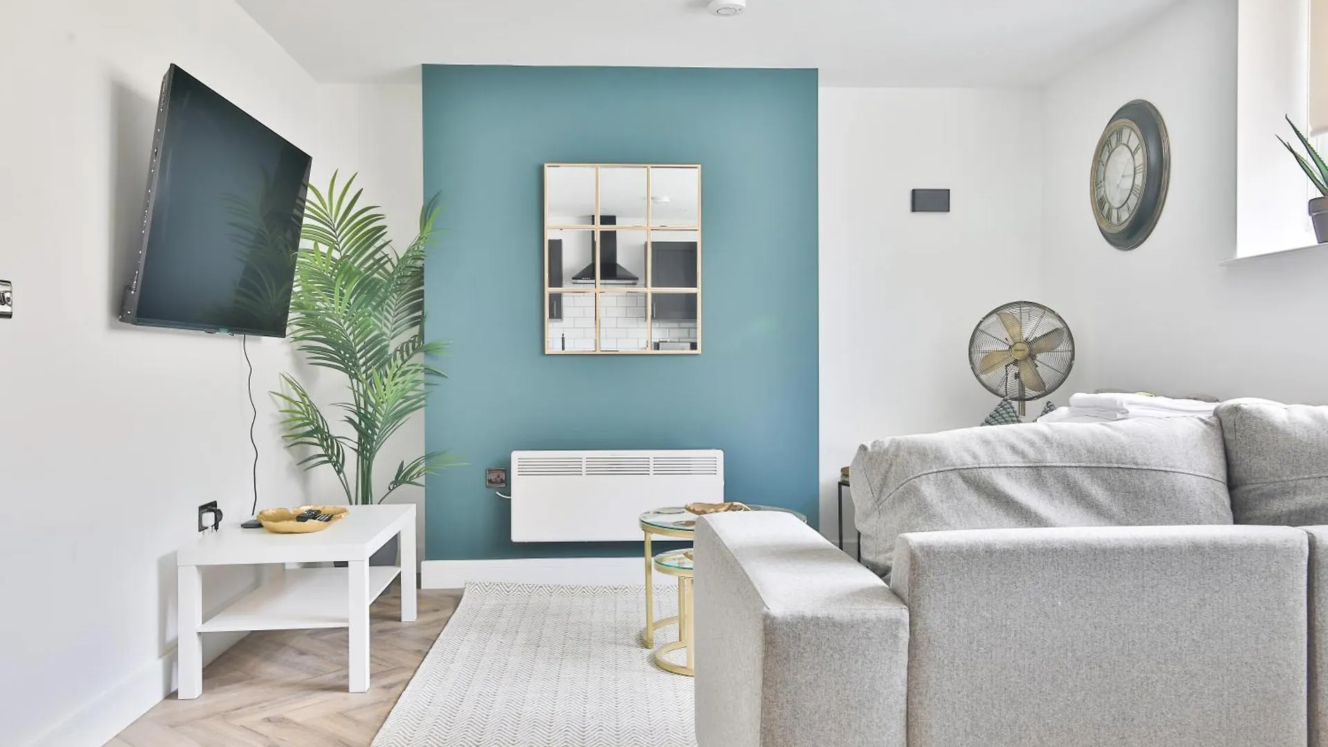 Luxury Central Cardiff Bay Flat With Air Fryer