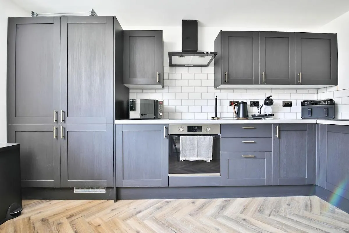 Luxury Central Cardiff Bay Flat With Air Fryer 0*,